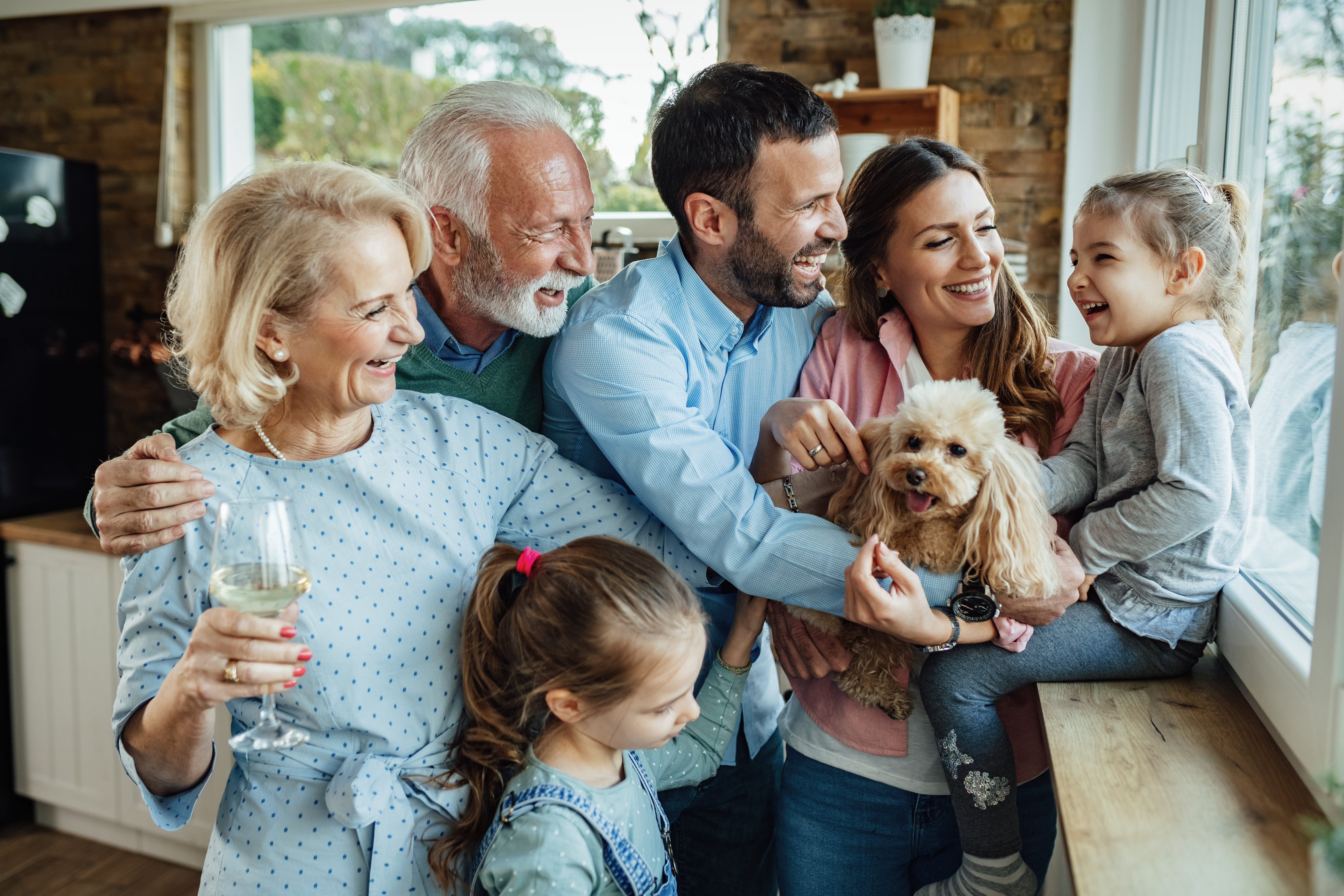 Family+Happy è un progetto a impatto sociale che nasce con l’obiettivo di aiutare tutte le persone a ristabilire l’equilibrio tra famiglia e lavoro.