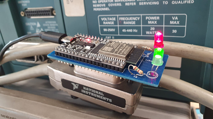 Interfaccia per la comunicazione remota con strumenti ed apparecchiature