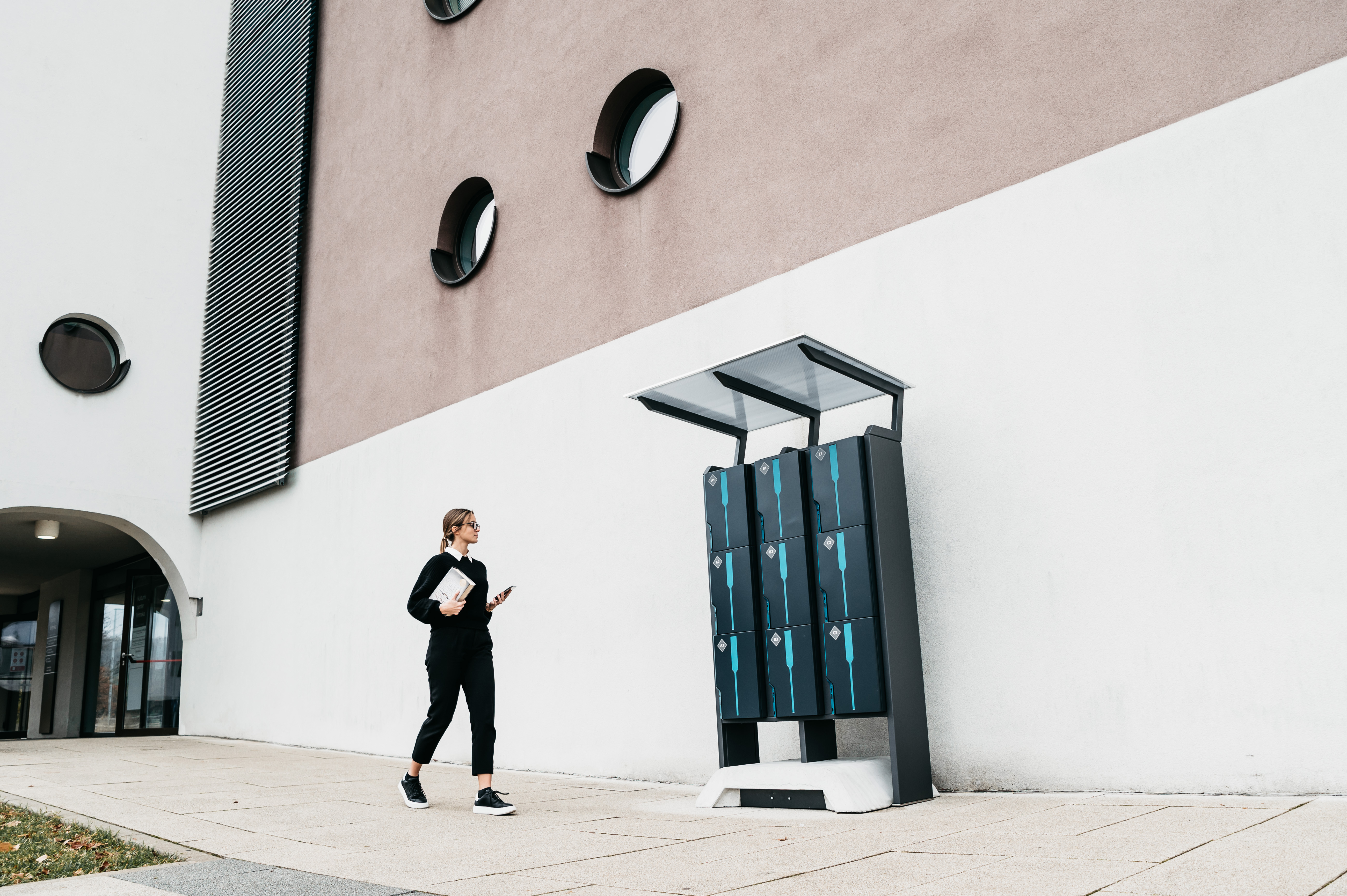 We build locker networks, and do it right.