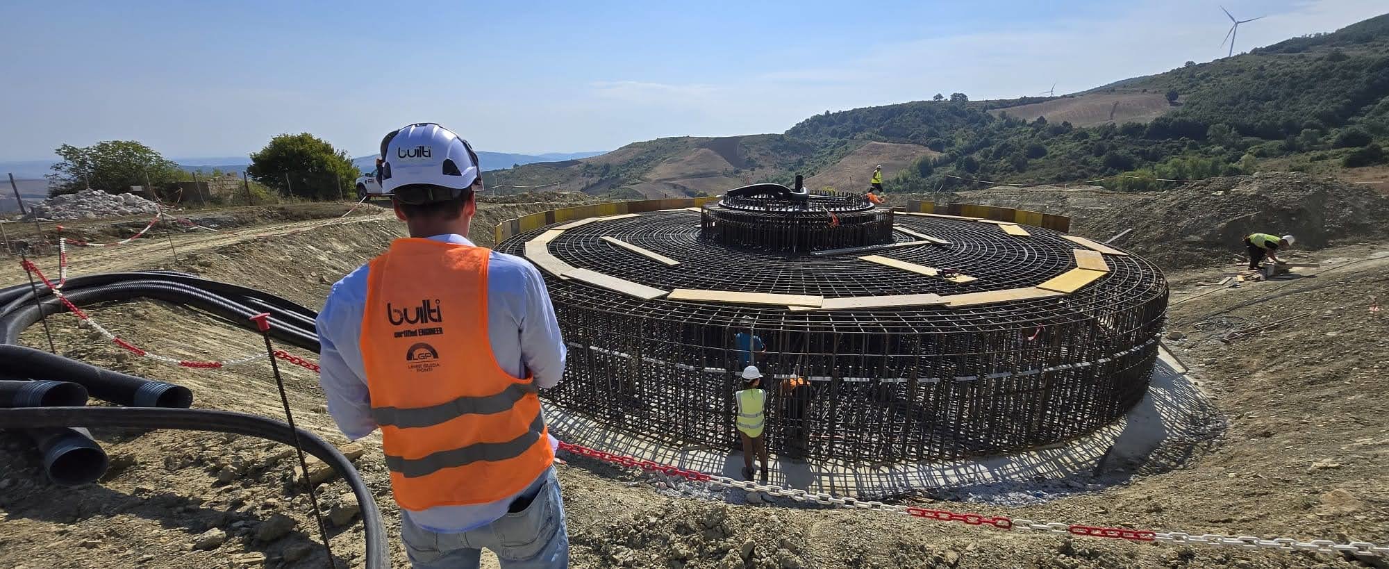 Builti Network - rete scalabile di professionisti coordinati via piattaforma SaaS per la Gestione degli Asset